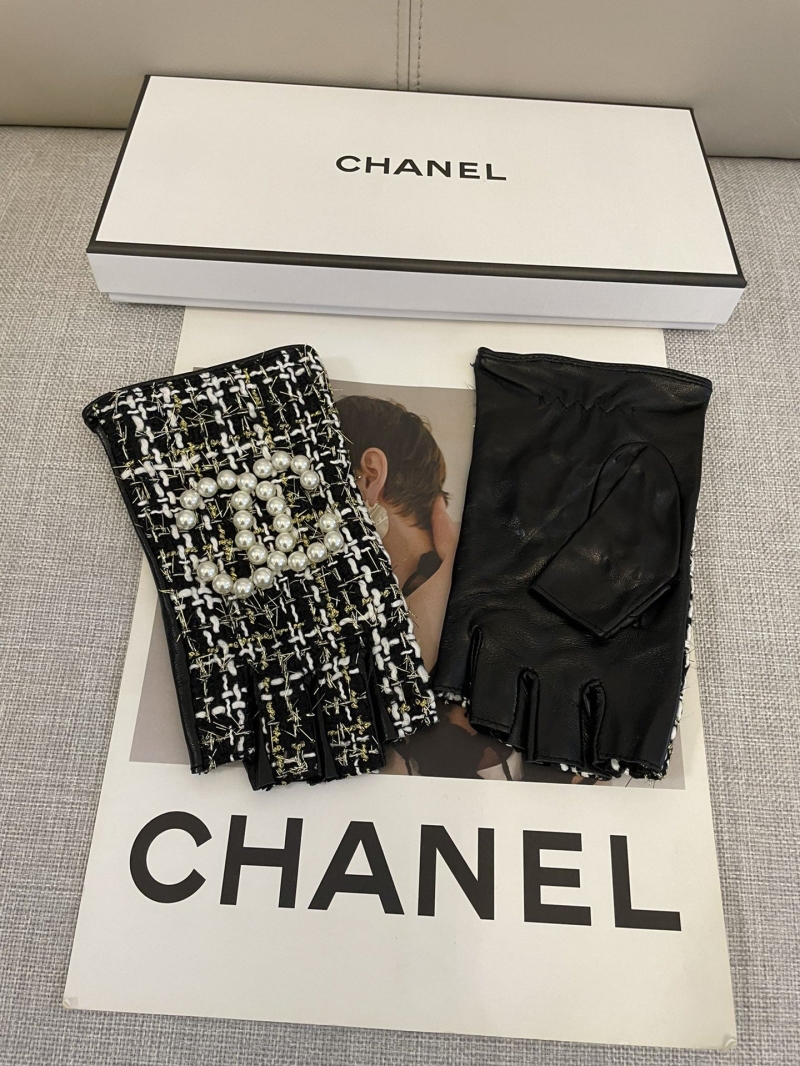 CHANEL