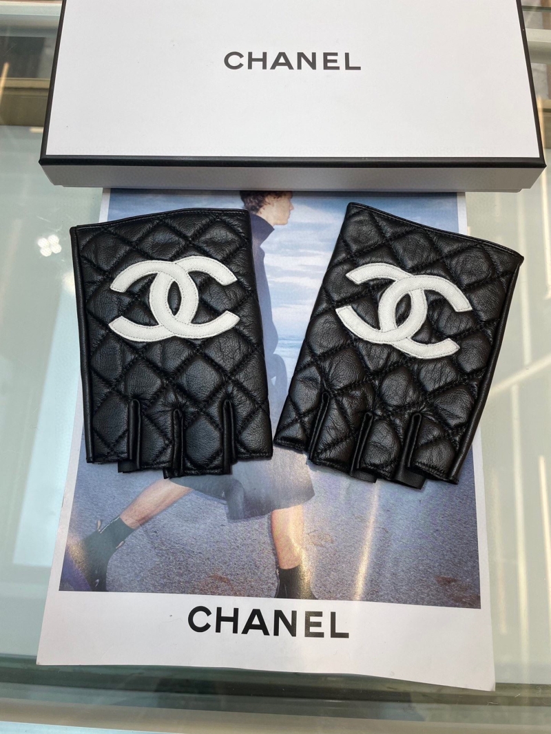 CHANEL