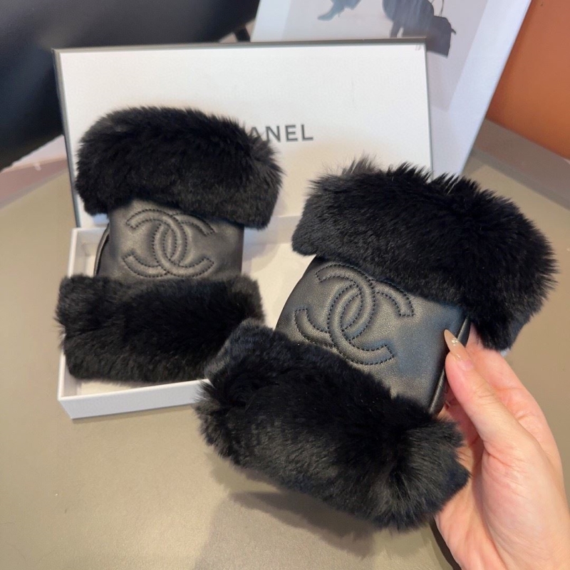 CHANEL