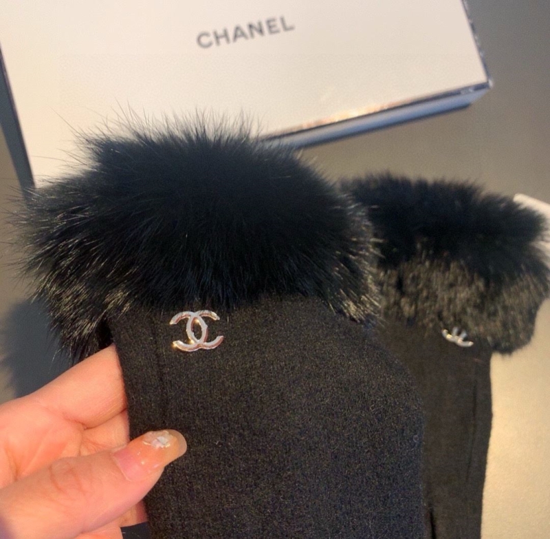 CHANEL