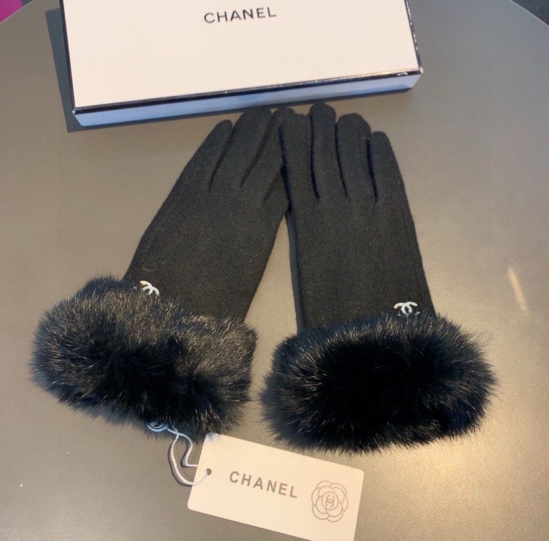 CHANEL