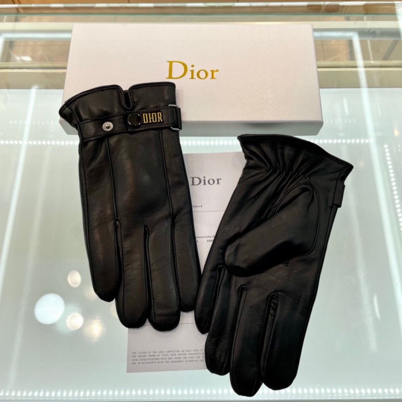 DIOR