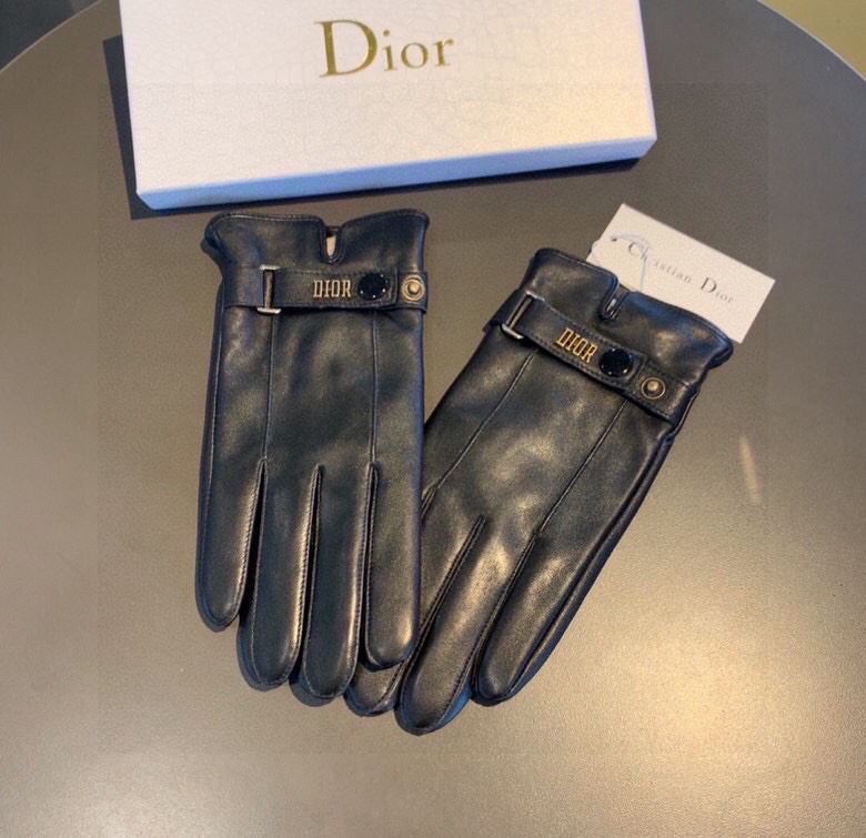 DIOR