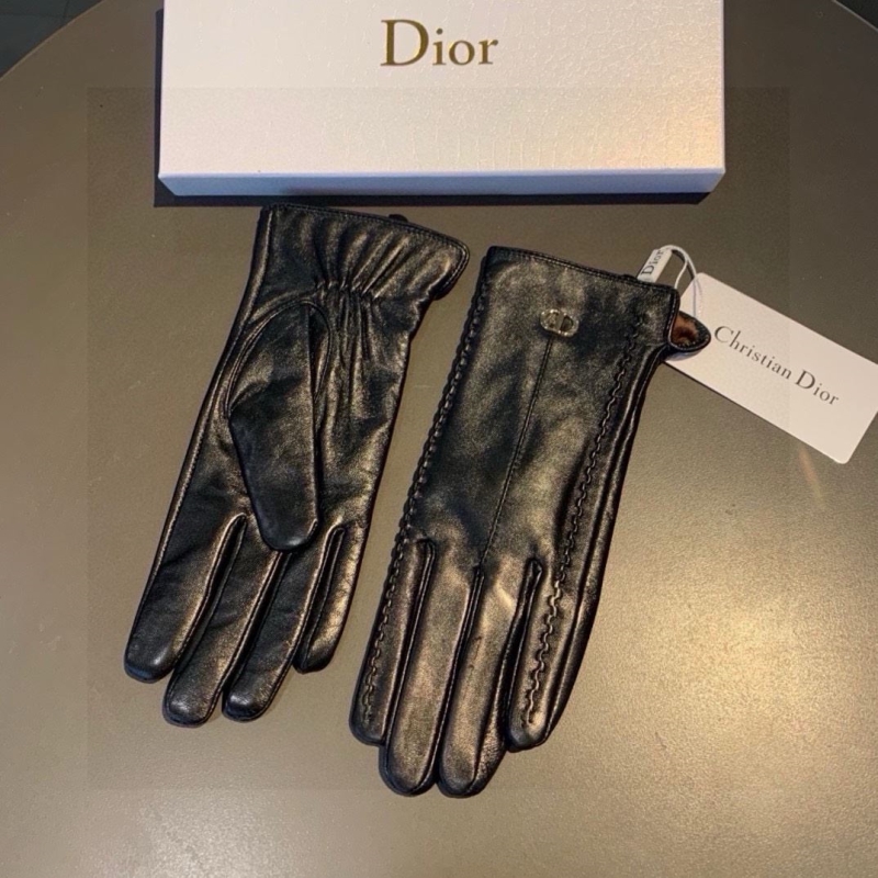 DIOR