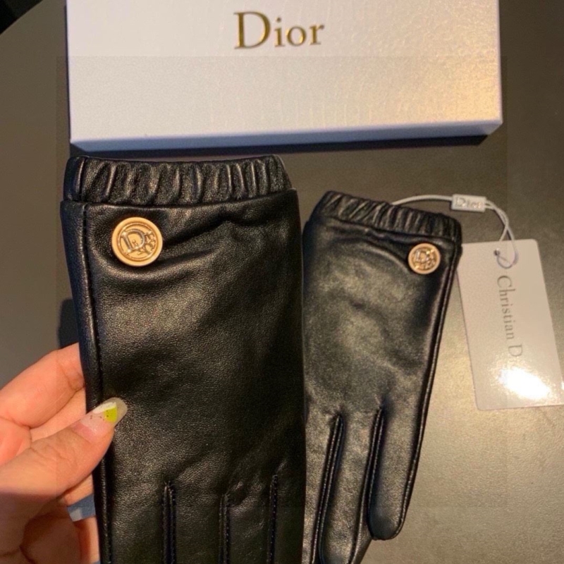 DIOR