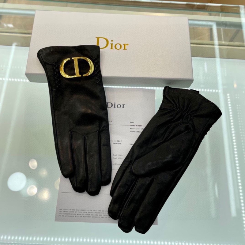 DIOR