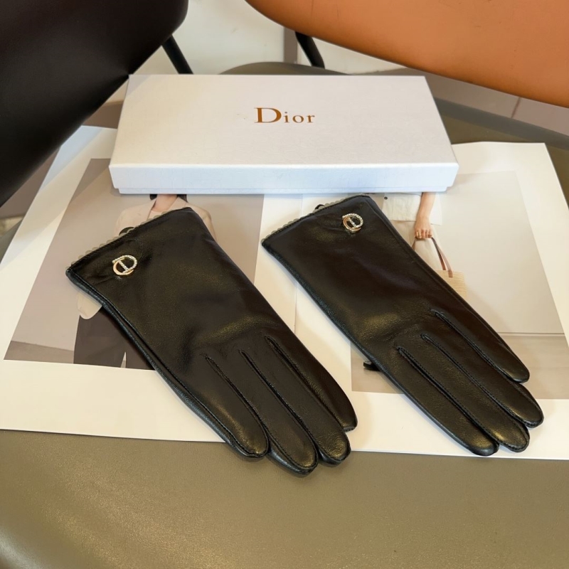 DIOR