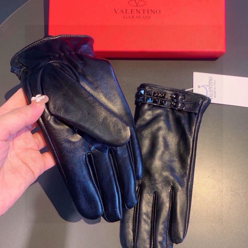 VALENTINO