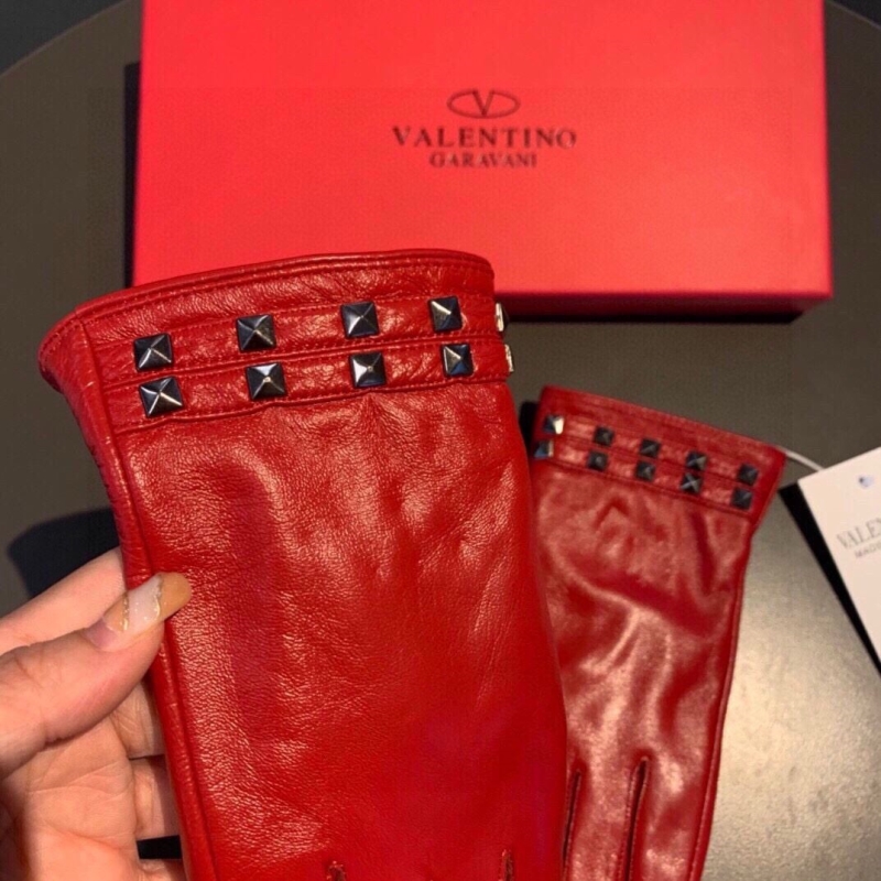 VALENTINO