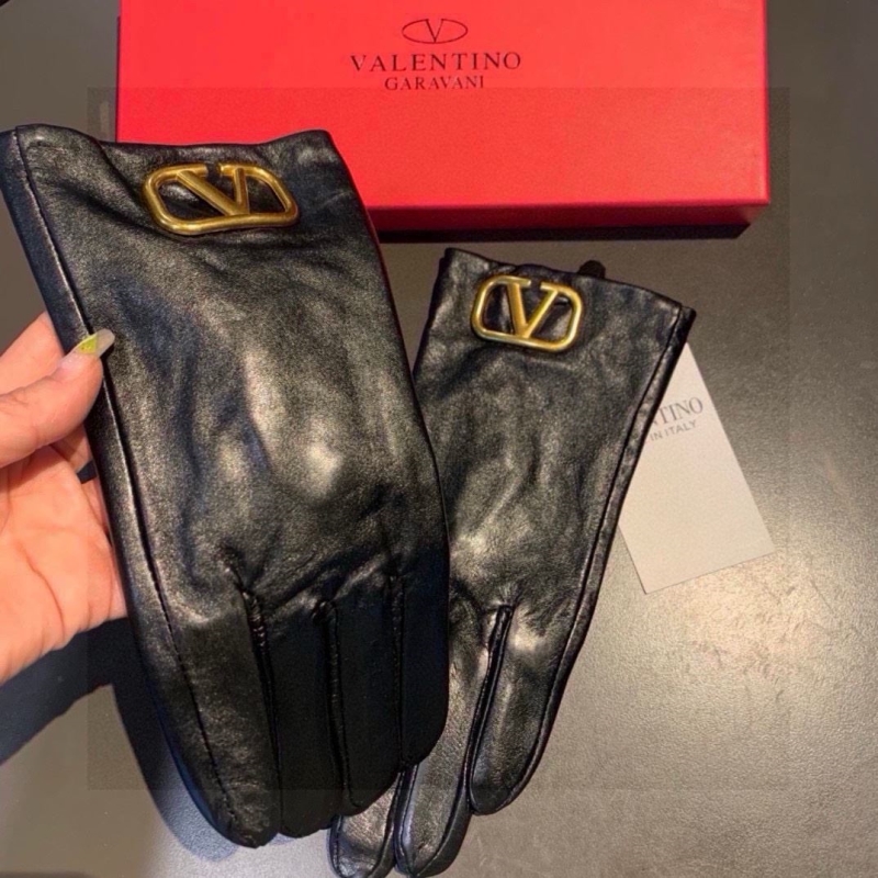 VALENTINO