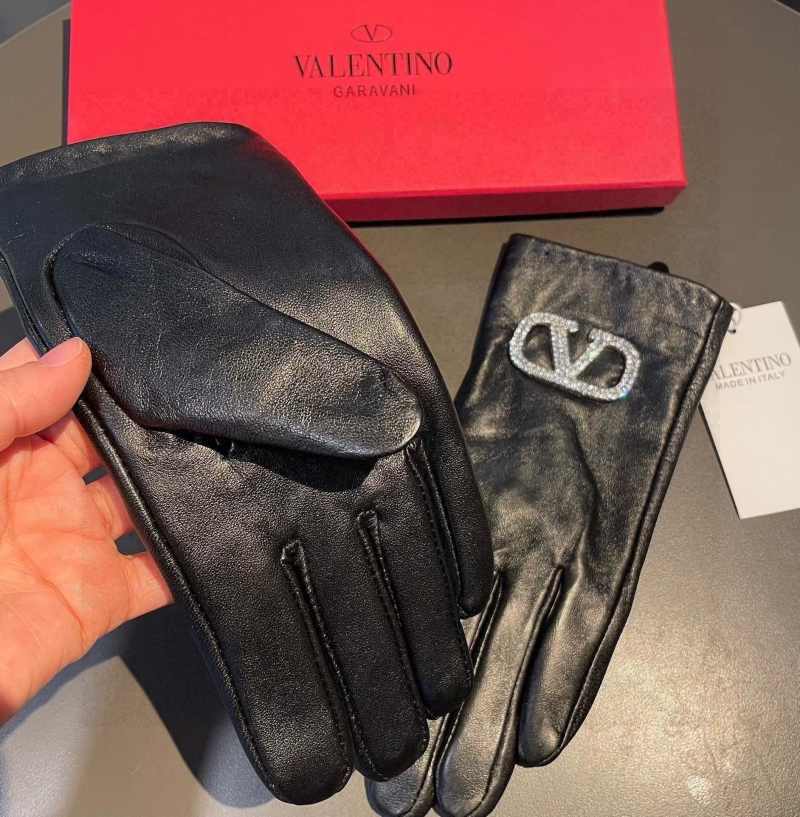 VALENTINO