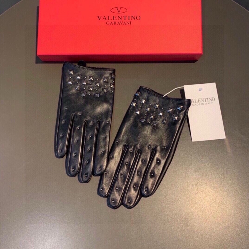 VALENTINO