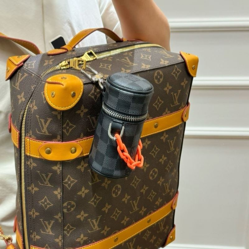 LV