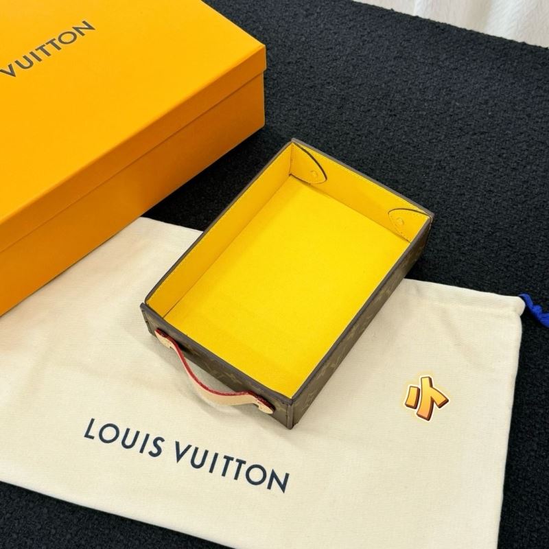 LV