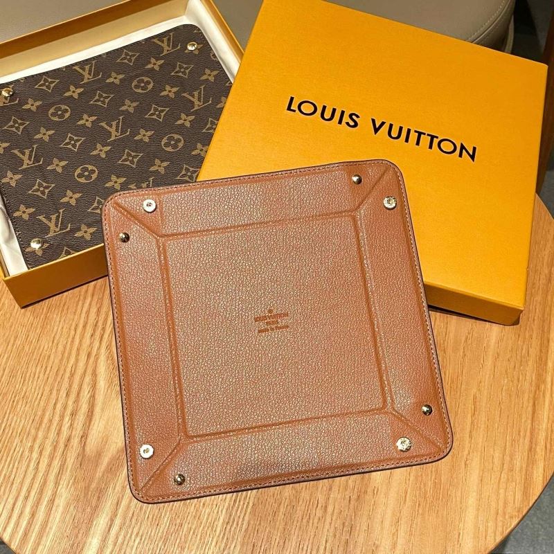 LV