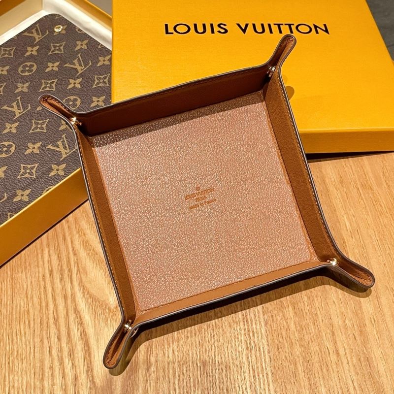 LV