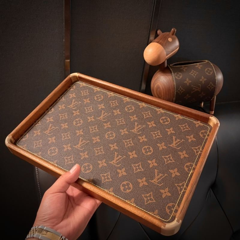 LV